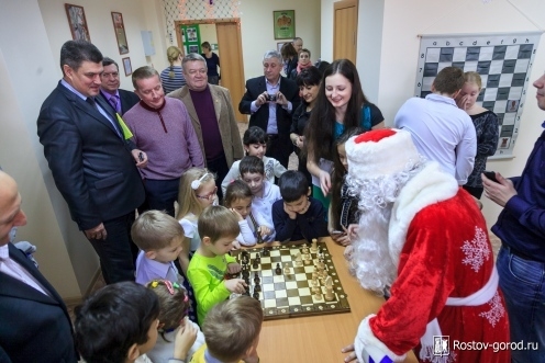 Сергей Горбань и Владимир Шматко приняли участие в новогоднем утреннике шахматного клуба в Ростове-на-Дону